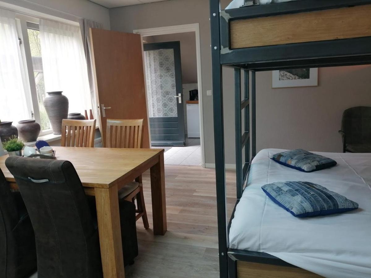 De Kapschuur Hotel Stadskanaal Eksteriør billede